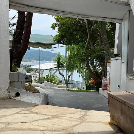 Gazde/Camere de închiriat Dream Hill Athos *