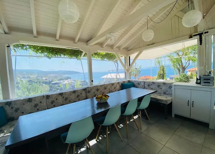 Dream Hill Athos *